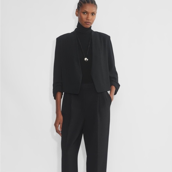 NEW Babaton Aritzia Power Blazer Black Size 2 - Picture 3 of 8